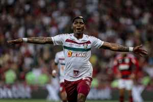 Paysandu rescinde contrato com dupla ex-Fluminense