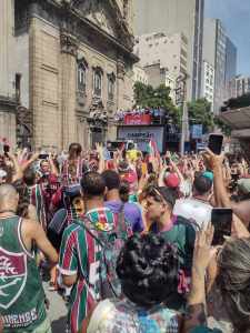 PM faz estimativa de público em desfile do Flu no Centro do Rio; Saiba o número de tricolores