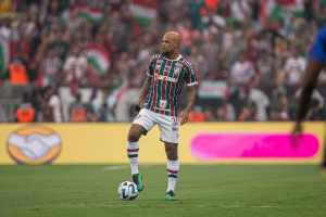 Felipe Melo conta como é sua relação com redes sociais atualmente