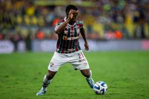 Clube russo procura o Fluminense por Jhon Arias