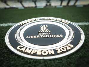 Além do troféu, Conmebol divulga objeto que será entregue ao campeão da Libertadores