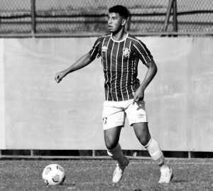 Acidente em que morreu ex-jogador da base do Flu teve mais uma vítima fatal e 3 feridos