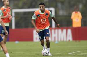 Praticamente sem férias, Alexsander fala sobre preparação na seleção olímpica