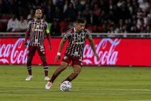 Volante comenta de saga vivida pela delegação do Fluminense nos últimos dias