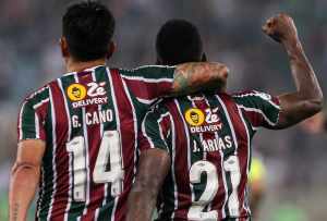 Seis gols e uma assistência: Arias e Cano brilharam nos últimos dois duelos entre Fluminense e Bangu