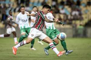 Cano tem lesão? Atacante será avaliado no Fluminense, diz jornalista