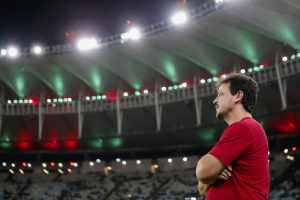 Ex-Fluminense fala sobre queda de rendimento da equipe de Diniz e compara com Guardiola