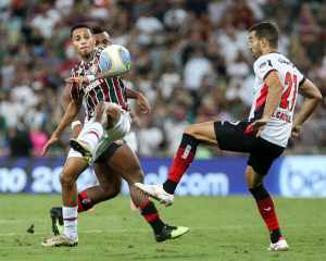 Fluminense se junta a nove times com uma vitória ou menos em 13 rodadas; sete foram rebaixados