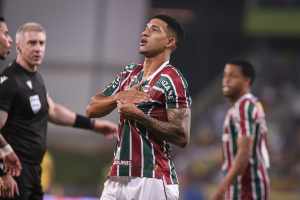 Kauã Elias titular? Técnico do Fluminense comenta possibilidade
