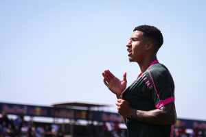 “Meu coração vai a mil”, José Elias conta como é acompanhar os jogos de seu neto no Fluminense