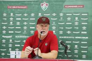 Mano fala sobre lesão de Marquinhos e retornos no elenco do Fluminense