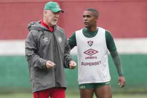 Fluminense tem agenda da semana sem folgas, com viagem e jogo