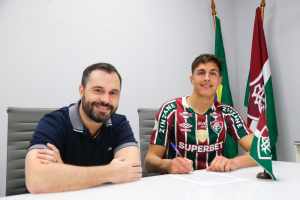 Bittencourt explica janela do meio do ano, ironiza oposição e pede desculpas à torcida