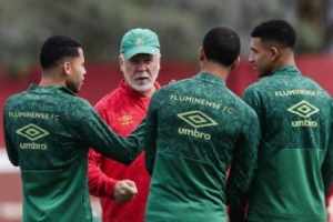 Confira imagens de treino do Fluminense nesta segunda-feira