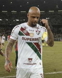Jogador do Fluminense revela estar próximo de ser dono de um clube: “Está bastante adiantado”