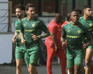 Arias e Ganso travam “batalha” por posto de maior garçom do Fluminense em 2024