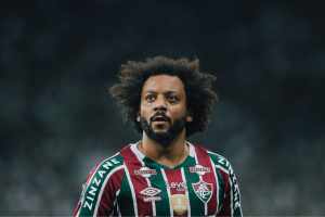 Marcelo torce e sofre junto com a torcida do Fluminense na web em estreia na Copa do Mundo de Clubes