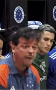 Vídeo: De novo? Em preleção do Cruzeiro, Diniz quase solta “vitória, Fluminense!”