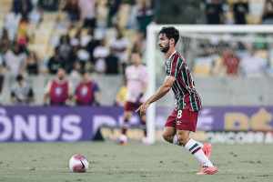 Volante fica fora da relação do Fluminense para encarar o Volta Redonda
