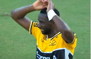 Vídeo: Confira lances e gols de Bolasie, especulado no Fluminense