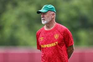 Site: Mano tem dúvida para definir substituto de Ganso no time do Fluminense; veja possibilidades