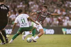 “Grato por estar onde estou”, diz volante do Fluminense