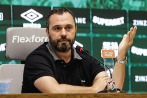 Presidente do Fluminense, Mário Bittencourt se manifesta sobre incentivo do Governo do RJ