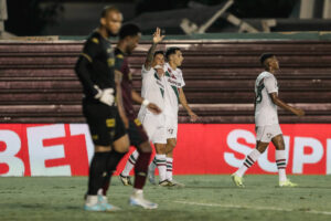 Cano entra para o top-20 dos maiores artilheiros da história do Fluminense