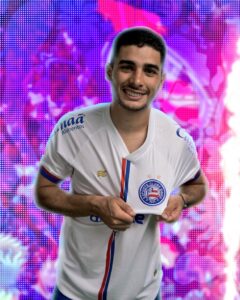 Bahia anuncia contratação de ex-meia do Fluminense