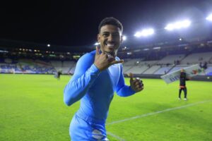 Após nova atuação brilhante de John Kennedy, Pachuca dá boa noite à torcida do Fluminense em rede social
