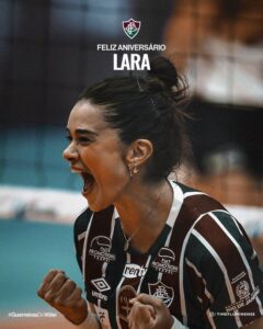 Em redes sociais, Fluminense parabeniza referência do time feminino de vôlei