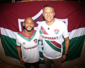 Ídolo tricolor, Washington vê Fluminense bem servido no ataque