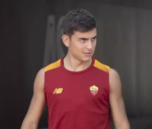 Lesão acaba com a temporada de Paulo Dybala