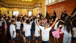 Fluminense promove atividades para crianças de escola pública nas Laranjeiras