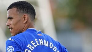 Greenwood deve ser punido por irritar treinador do Marseille