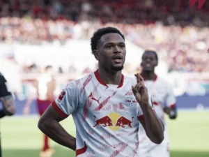 Saiba como assistir RB Leipzig x Borussia Dortmund na 26ª rodada da Bundesliga