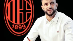 Lenda do Milan quer permanência de Kyle Walker