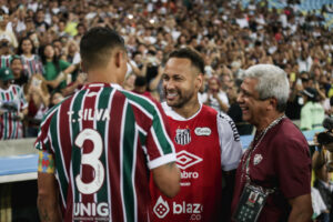 Jornalista diz que Neymar no Fluminense seria uma ‘negociação bizarra’
