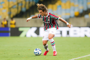 Atacante deve voltar a jogar pelo Fluminense antes do Mundial, diz site