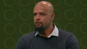 Felipe Melo agita torcida do Fluminense com discurso na véspera de estreia no Mundial