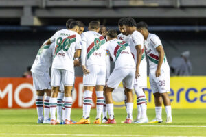 Site confirma jogo de estreia da nova camisa branca do Fluminense