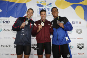 Nadador do Fluminense conquista ouro e bronze no Troféu Maria Lenk