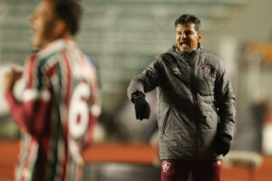 “Não tivemos eficiência”, declara Alexandre Mendes após derrota do Fluminense na Bolívia