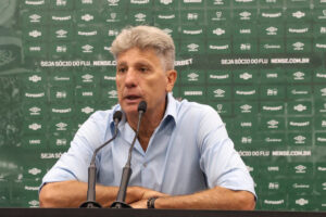 Renato Gaúcho elogia segundo tempo do Fluminense: “Acho que nós merecíamos a vitória”