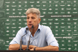 Renato Gaúcho reconhece erros do Fluminense contra o Atlético-MG