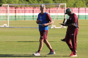 Fluminense publica fotos do treinamento deste sábado (17); confira