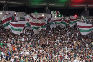 Vídeo: Nova música da torcida do Fluminense