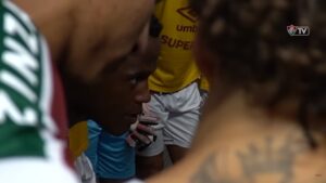 Arias discursa no vestiário do Fluminense antes de duelo com Aparecidense