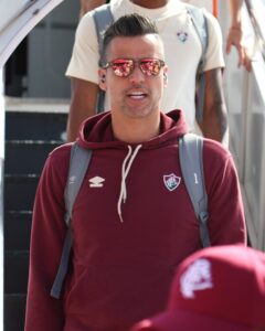 Fluminense compartilha imagens da viagem para Brasília nesta terça; Confira