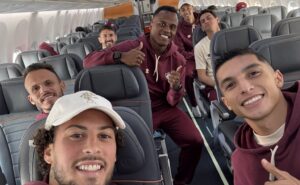 Fluminense embarca para Porto Alegre para encarar o Internacional